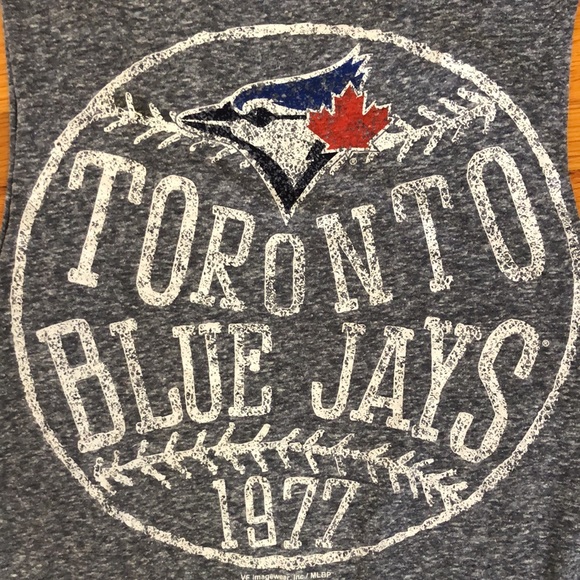 Toronto Blue Jays muscle shirt. - Picture 5 of 8
